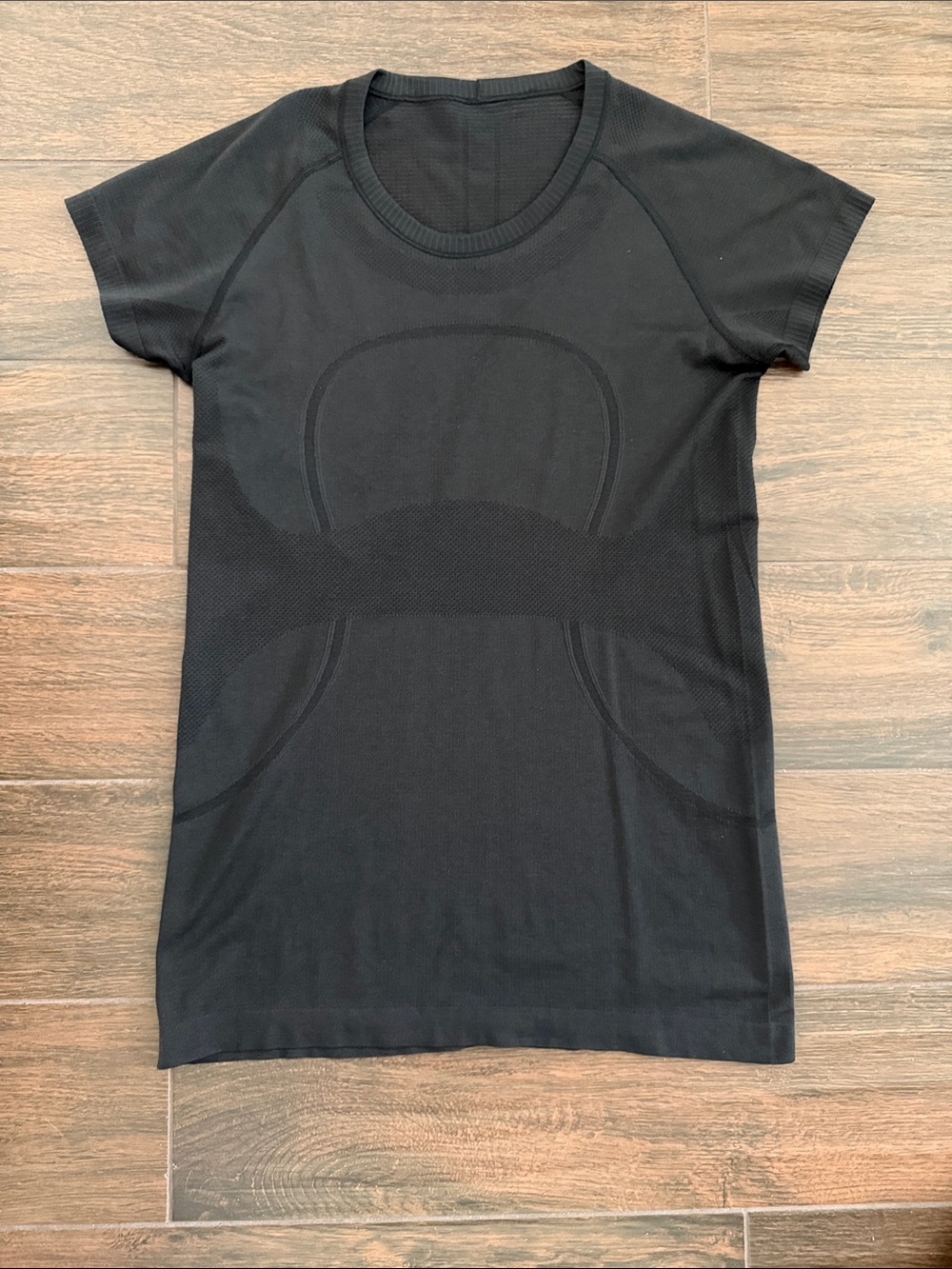 lululemon athletica Black Swiftly Tech Short-Sleeve Shirt Hip Length
